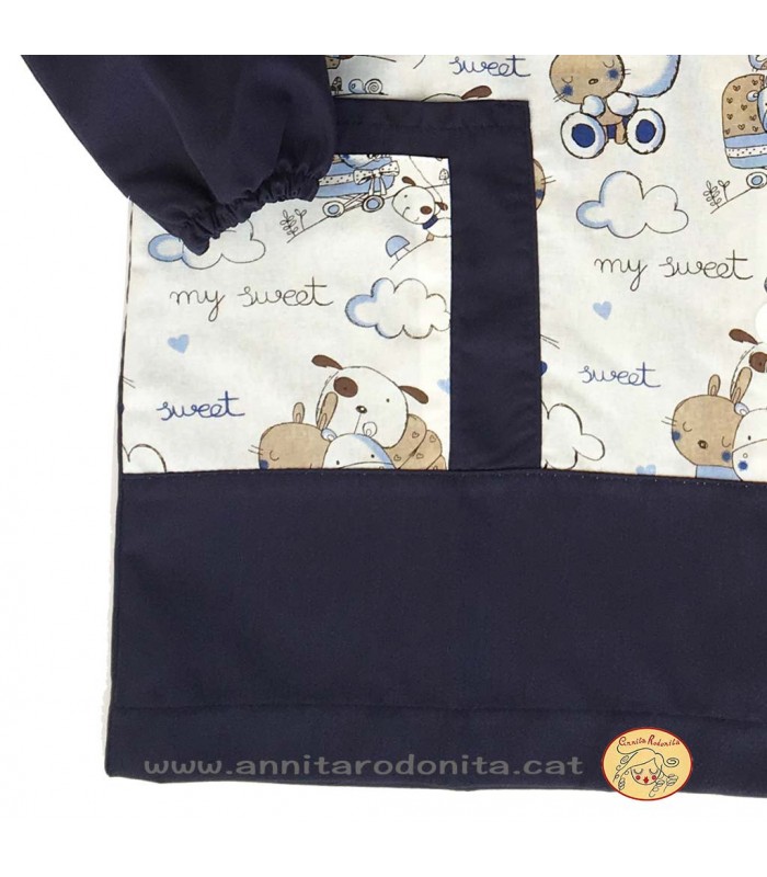 Bata amb botons. Estampat girafes