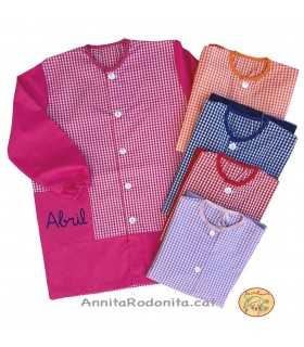 Bata amb botons, personalitzada amb el nom