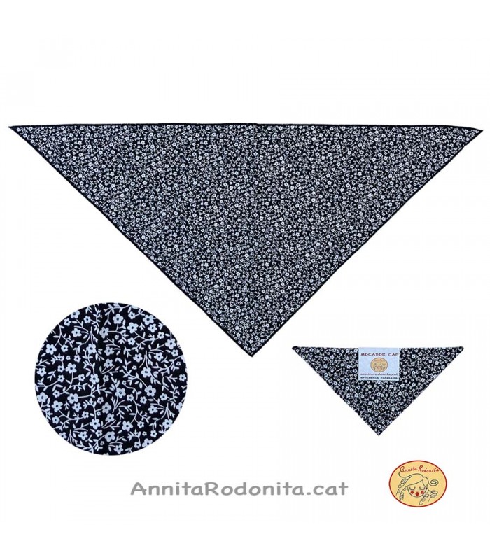 Conjunt castanyera flor blanca i negre